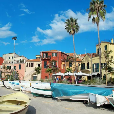 Locazione Turistica Ca'rina Apartment *
